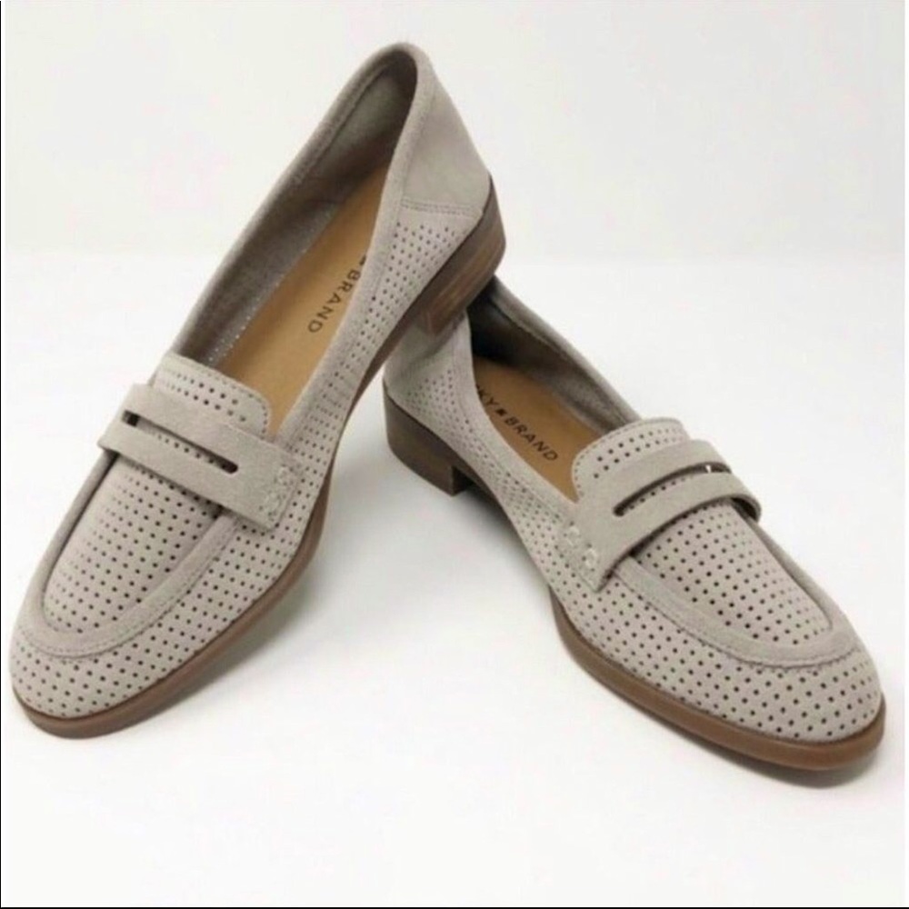 NWOB Suede Slip On Penny Loafers LP-Caylon